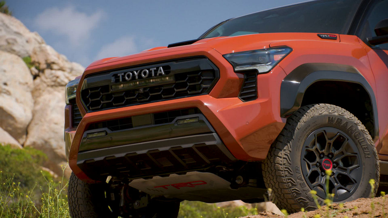 2024 Toyota Tacoma i FORCE Max TRDPro Terra EXT B Roll mp4